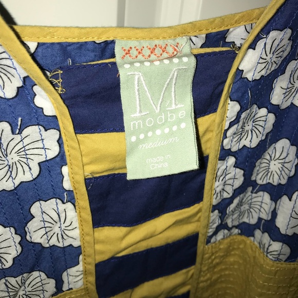 Sun dress - Picture 2 of 3